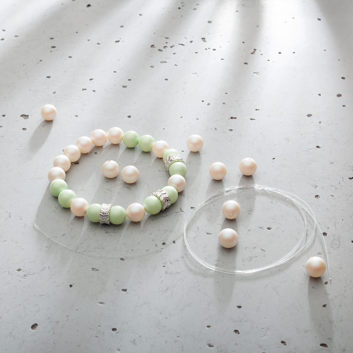 bransoletki z koralików ręcznie robione