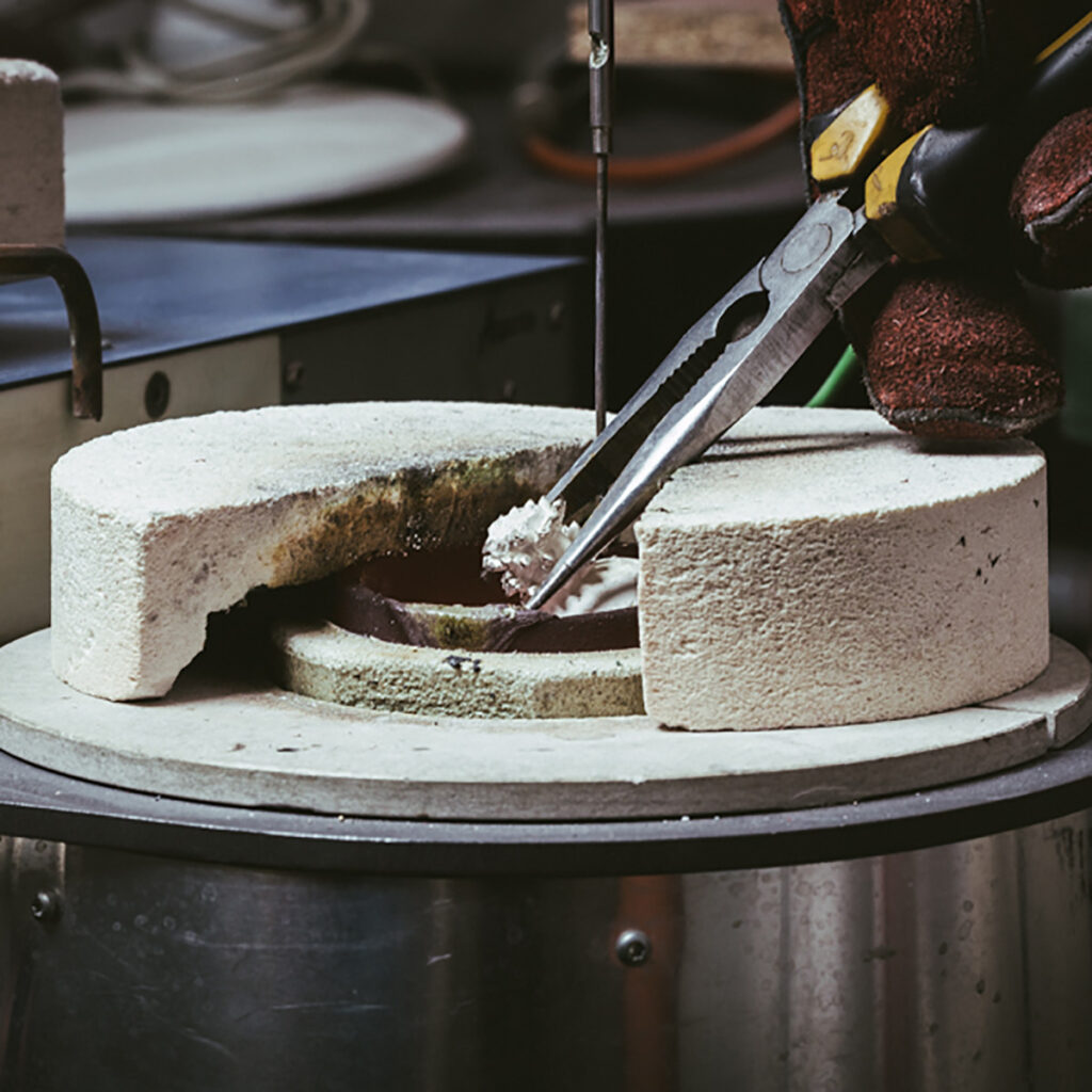 wykorzystanie metod odlewniczych w biżuterii