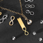 symbol nieskończoności w biżuterii