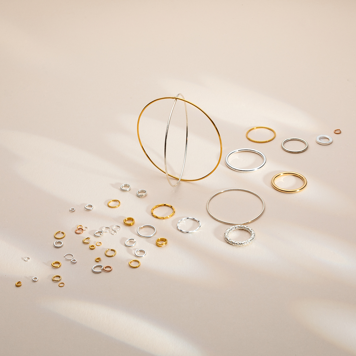 pokrycie biżuterii warstwą złota