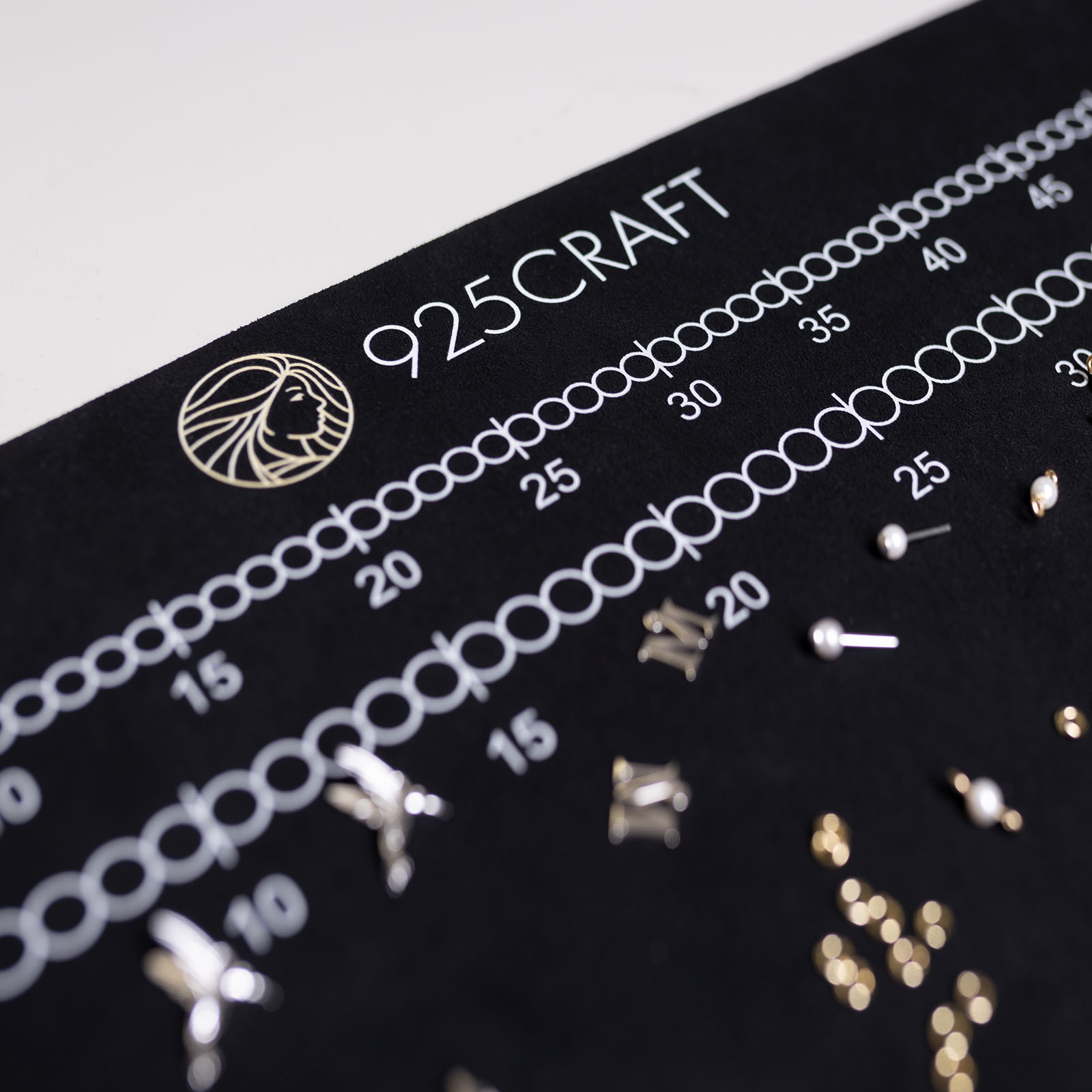 logo firmy odzieży reklamowej